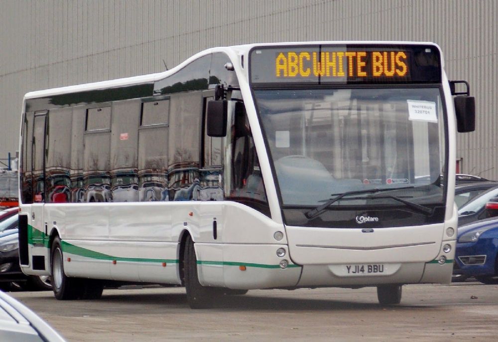 White Bus YJ14BBU.JPG